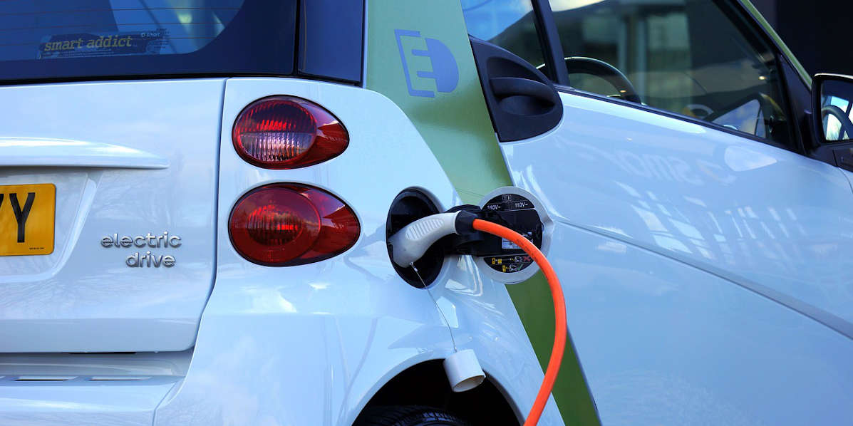 Alternative Fuels Data Center: Batteries for Electric Vehicles