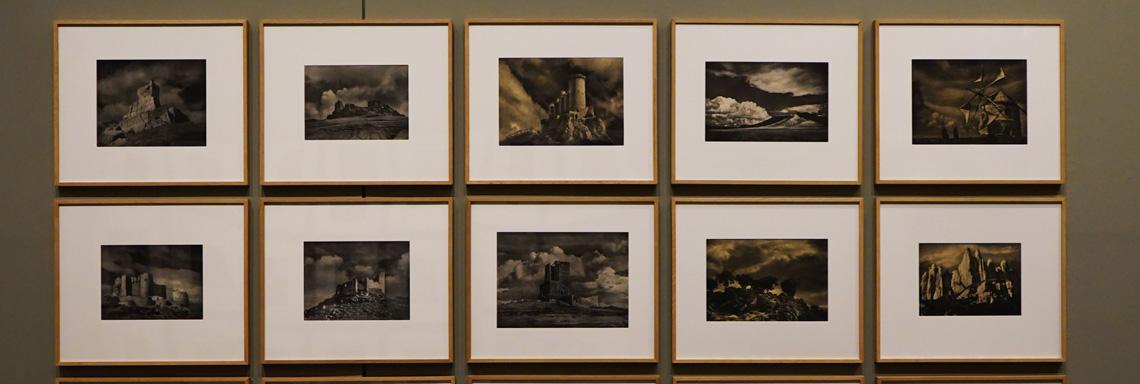 Los estudiantes de 4º del Grado en Diseño visitan la colección ‘Cuatro décadas’ en el Museo Universidad de Navarra