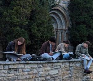 Alumnos de 1º del Grado en Estudios de Arquitectura realizaron un viaje académico a las bodegas Otazu y Arínzano