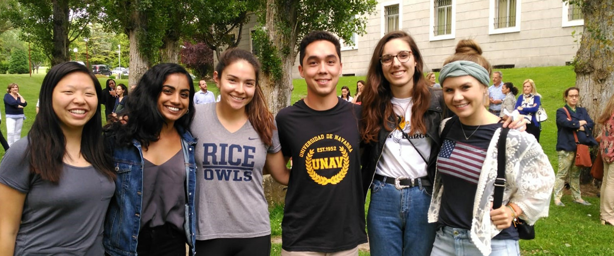 Becoming a Host Family Becoming a Host Family